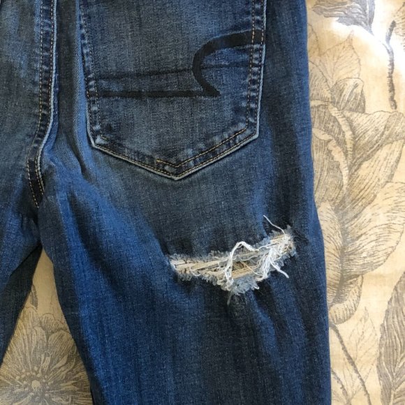 Womens Size 4 American Eagle Jeans - Picture 6 of 7